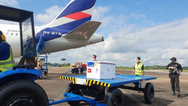 Nova remessa de vacina contra a Covid-19 chega ao Acre nesta sexta-feira